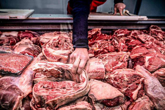 Consumo de carne no Brasil em 2021 será o menor em 25 anos