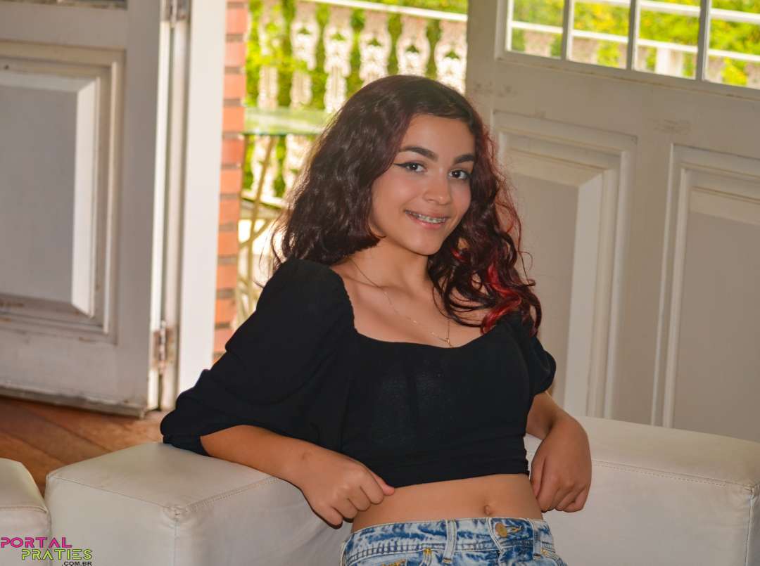 ANA BEATRIZ