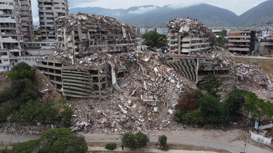Terremoto na Venezuela deixa milhares de mortos e amplia crise humanitária Terremoto na Venezuela deixa milhares de mortos e amplia crise humanitária